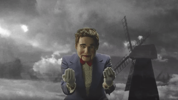 The Good, The Bad and The Queen dévoile le clip de "Merrie Land"