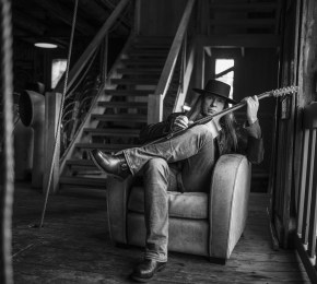 Bjørn Berge, grand guitariste à écouter avec l'incomparable Heavy Gauge