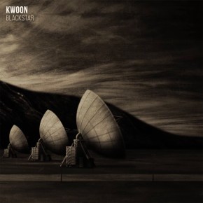 Kwoon sort un clip spatial pour le grandiose Blackstar