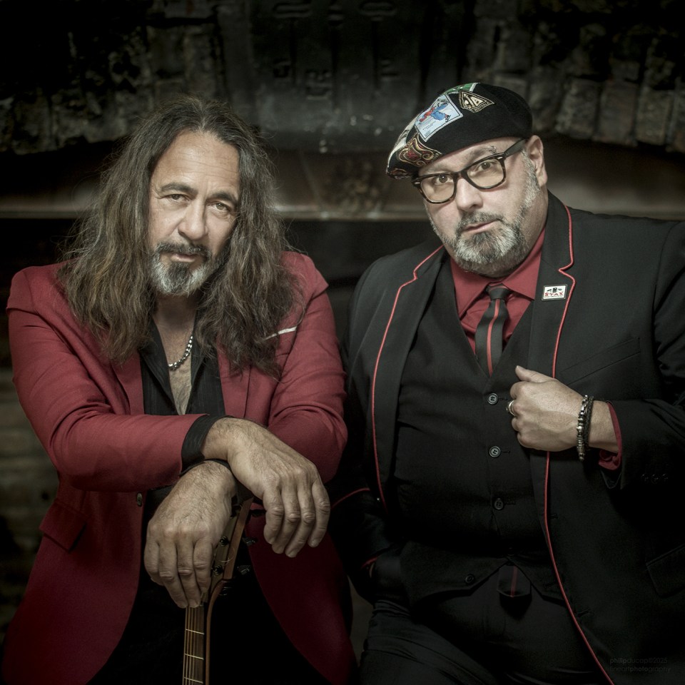 David Noël et Grant Haua, Atua Blues, Dixiefrog